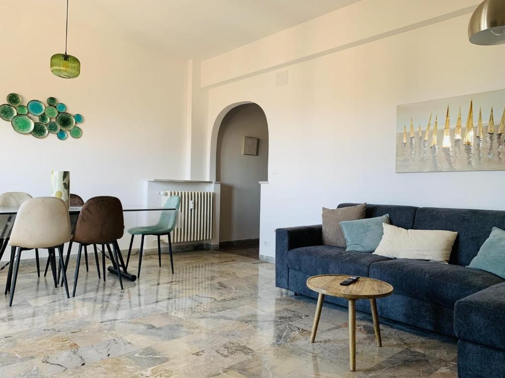 salone e zona pranzo